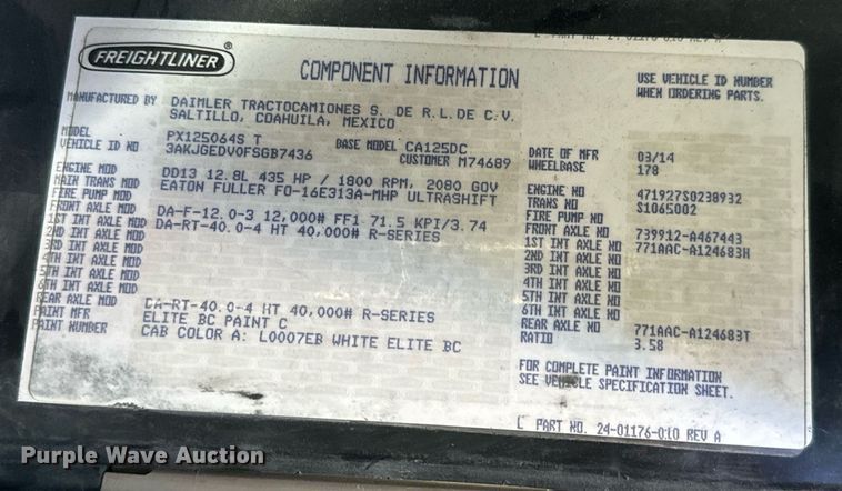 image for item GG9920 2015 Freightliner Cascadia 125 semi truck