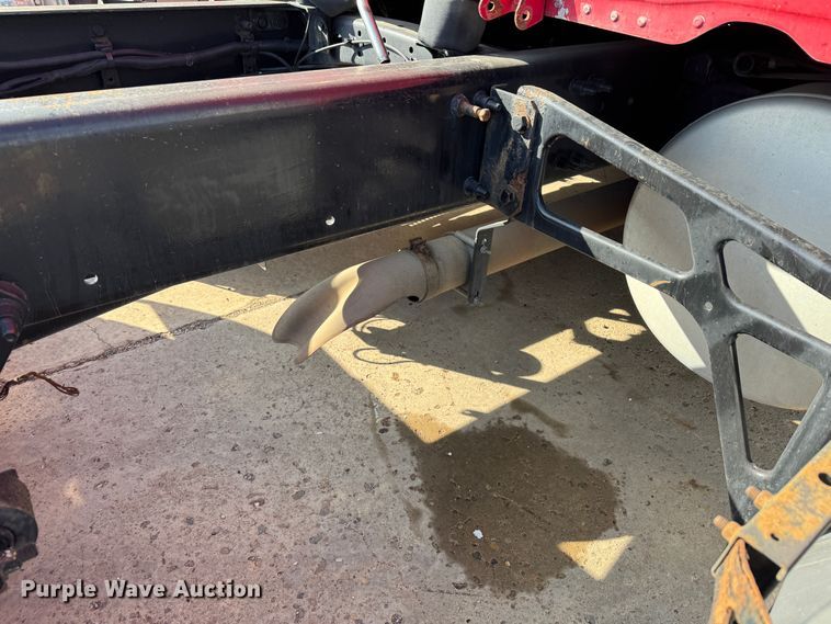 image for item GQ9223 2016 Freightliner Cascadia 125  semi truck