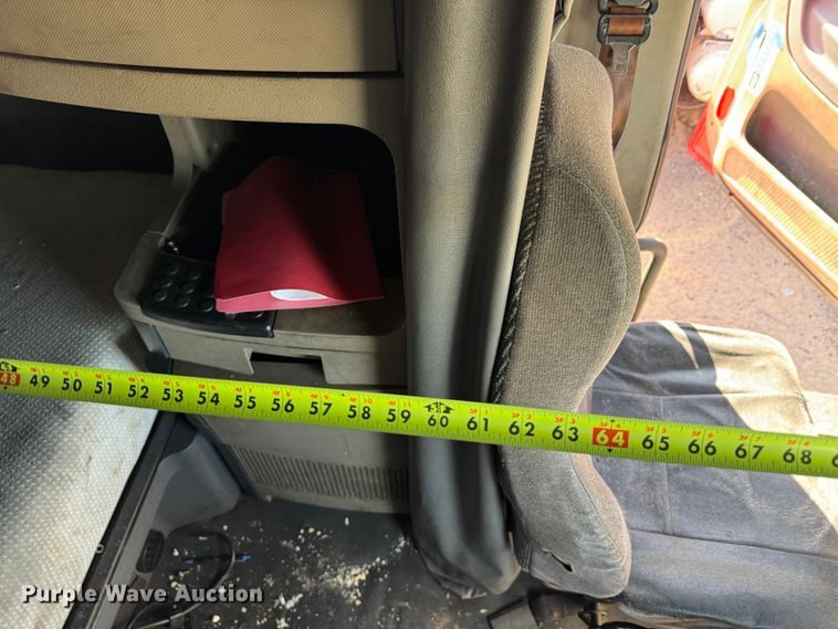 image for item GQ9223 2016 Freightliner Cascadia 125  semi truck