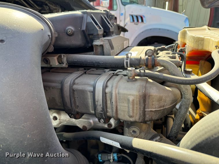 image for item GQ9223 2016 Freightliner Cascadia 125  semi truck