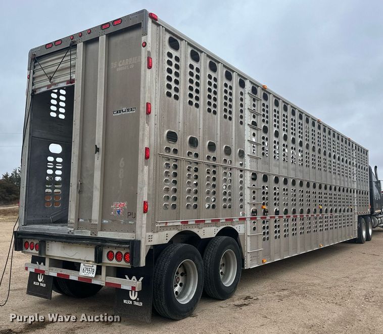image for item IU9184 2010 Wilson PSDCL-406  livestock trailer