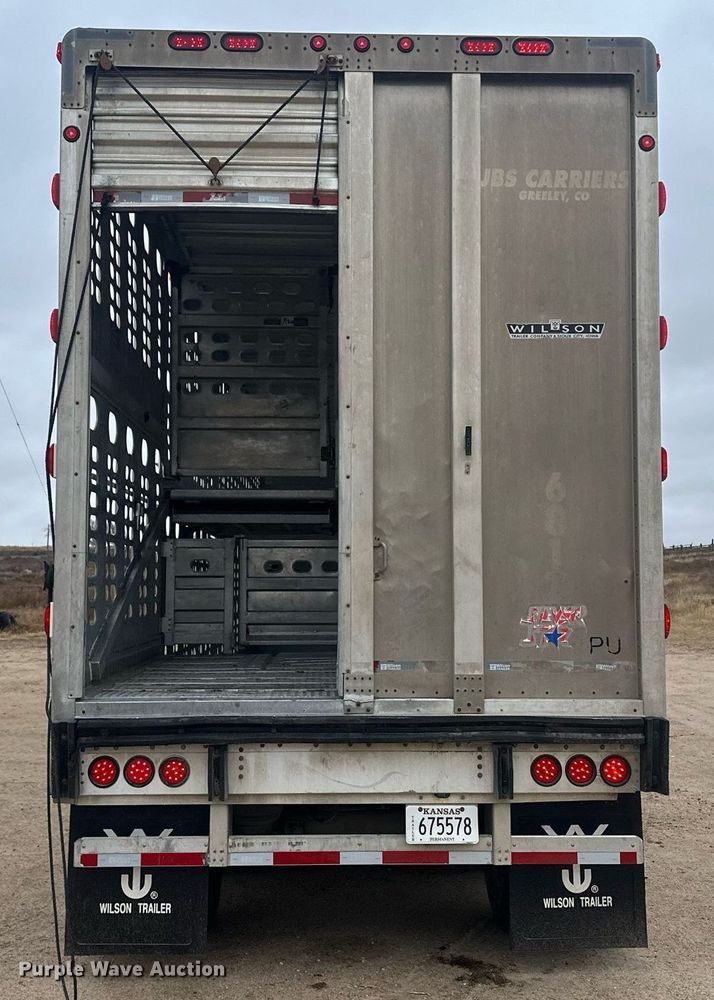 image for item IU9184 2010 Wilson PSDCL-406  livestock trailer