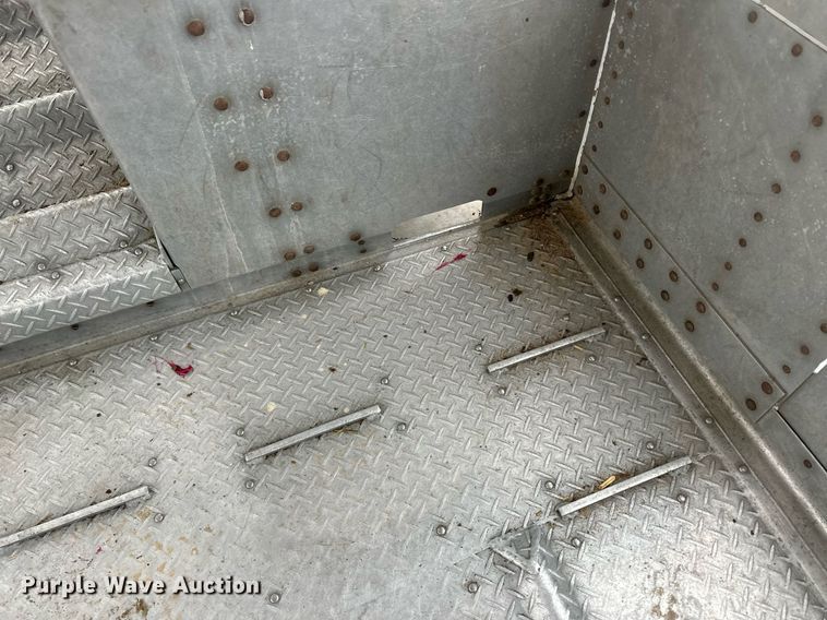 image for item IU9184 2010 Wilson PSDCL-406  livestock trailer