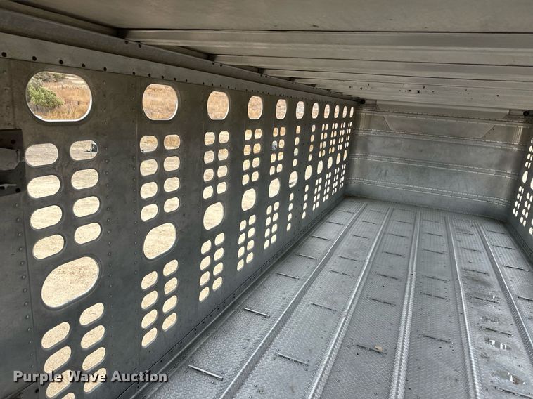 image for item IU9184 2010 Wilson PSDCL-406  livestock trailer