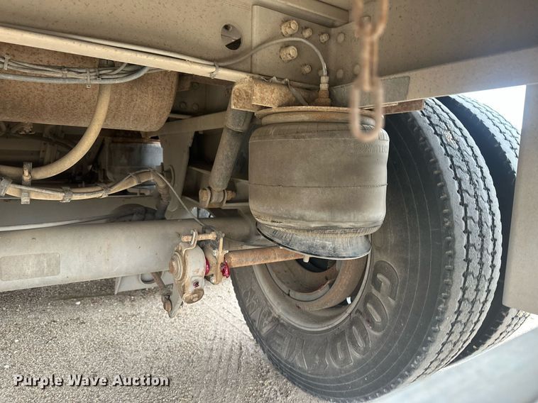 image for item IU9184 2010 Wilson PSDCL-406  livestock trailer