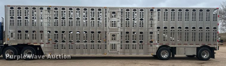 image for item IU9185 2010 Wilson PSDCL-406  livestock trailer