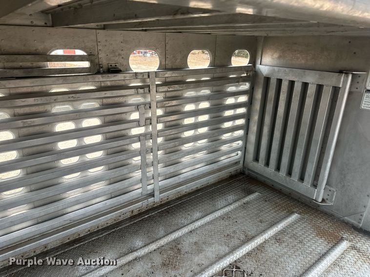 image for item IU9185 2010 Wilson PSDCL-406  livestock trailer