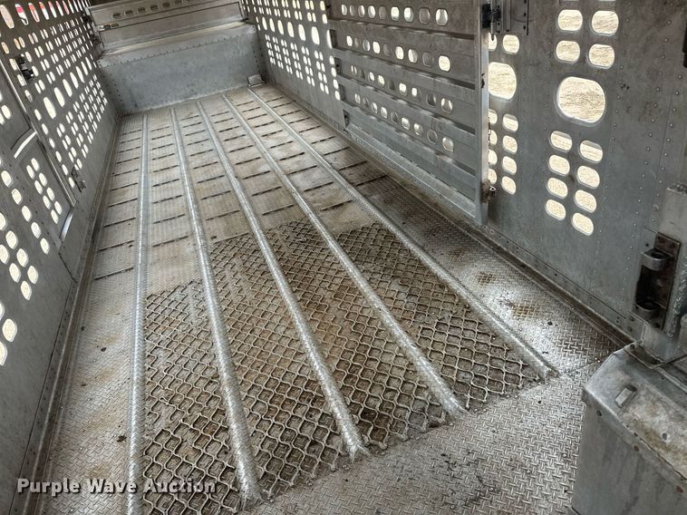 image for item IU9185 2010 Wilson PSDCL-406  livestock trailer