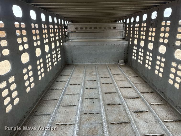 image for item IU9185 2010 Wilson PSDCL-406  livestock trailer