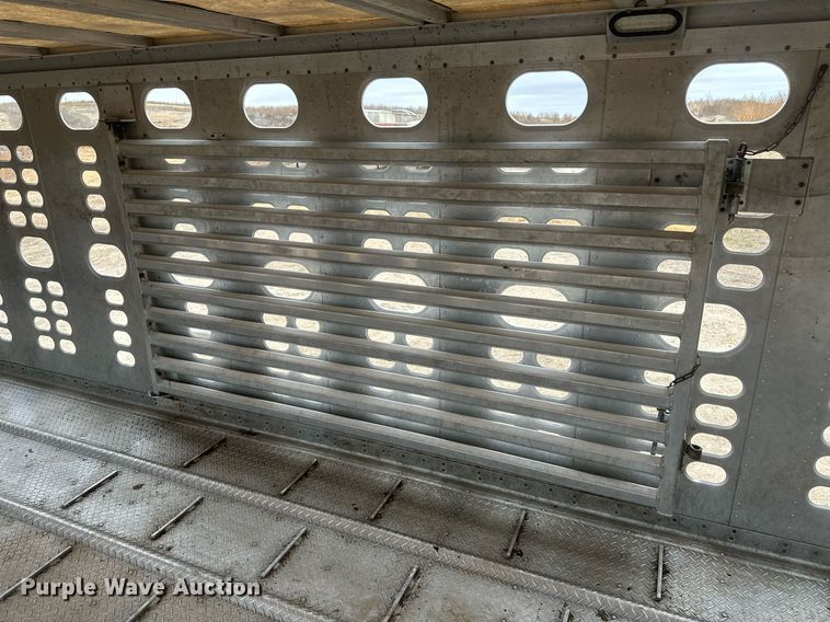 image for item IU9185 2010 Wilson PSDCL-406  livestock trailer