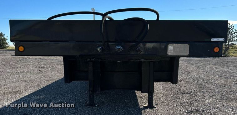 image for item KH9577 1991 Trail King TK70SA-182 drop deck equipment trailer