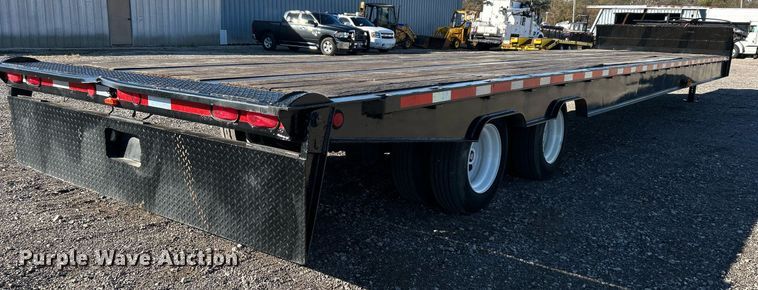 image for item KH9577 1991 Trail King TK70SA-182 drop deck equipment trailer