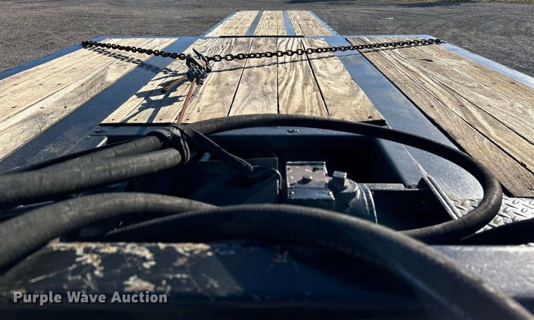 image for item KH9577 1991 Trail King TK70SA-182 drop deck equipment trailer