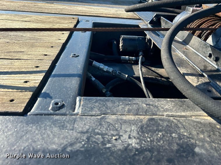 image for item KH9577 1991 Trail King TK70SA-182 drop deck equipment trailer