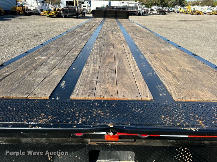 image for item KH9577 1991 Trail King TK70SA-182 drop deck equipment trailer