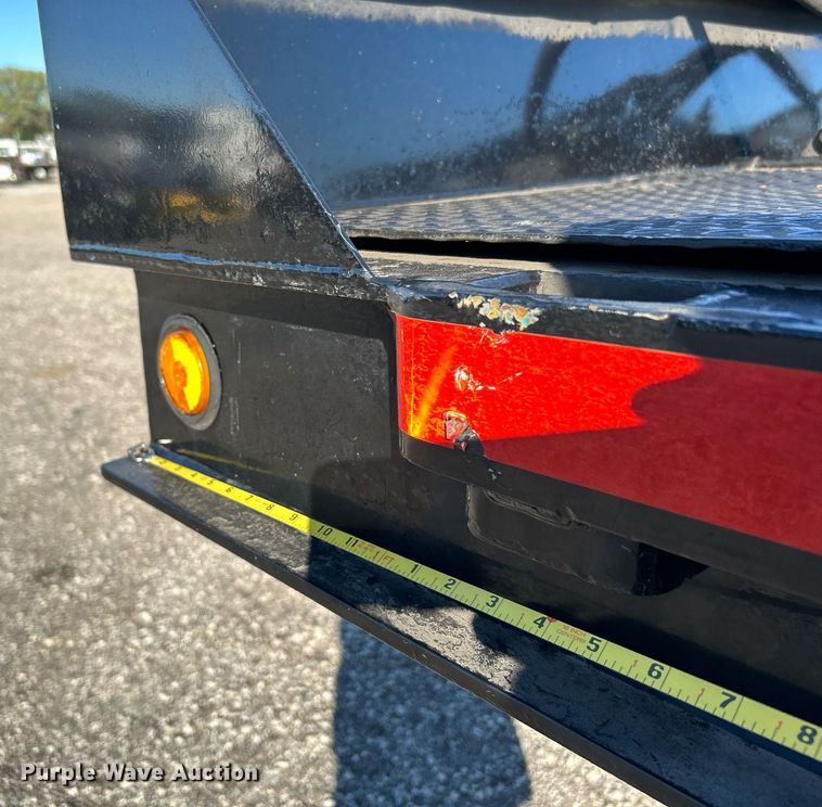 image for item KH9577 1991 Trail King TK70SA-182 drop deck equipment trailer