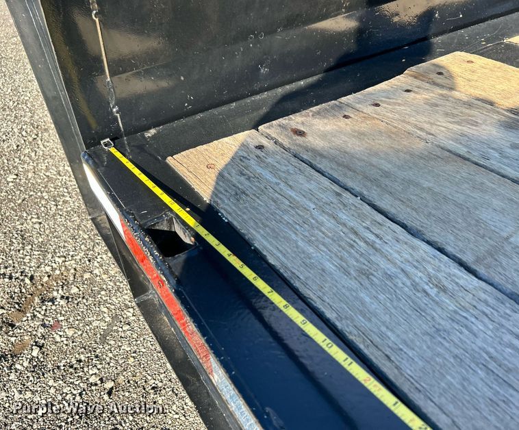 image for item KH9577 1991 Trail King TK70SA-182 drop deck equipment trailer