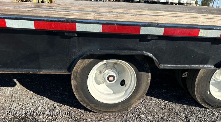 image for item KH9577 1991 Trail King TK70SA-182 drop deck equipment trailer