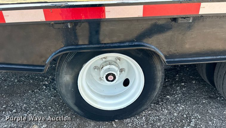 image for item KH9577 1991 Trail King TK70SA-182 drop deck equipment trailer