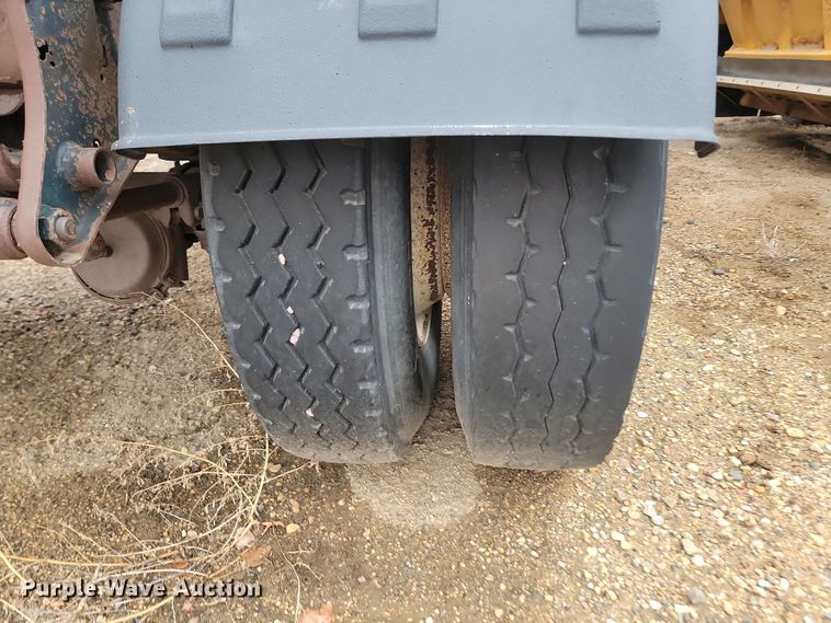 image for item KU9085 1999 Allco bottom dump pup trailer