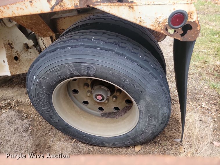 image for item KU9085 1999 Allco bottom dump pup trailer