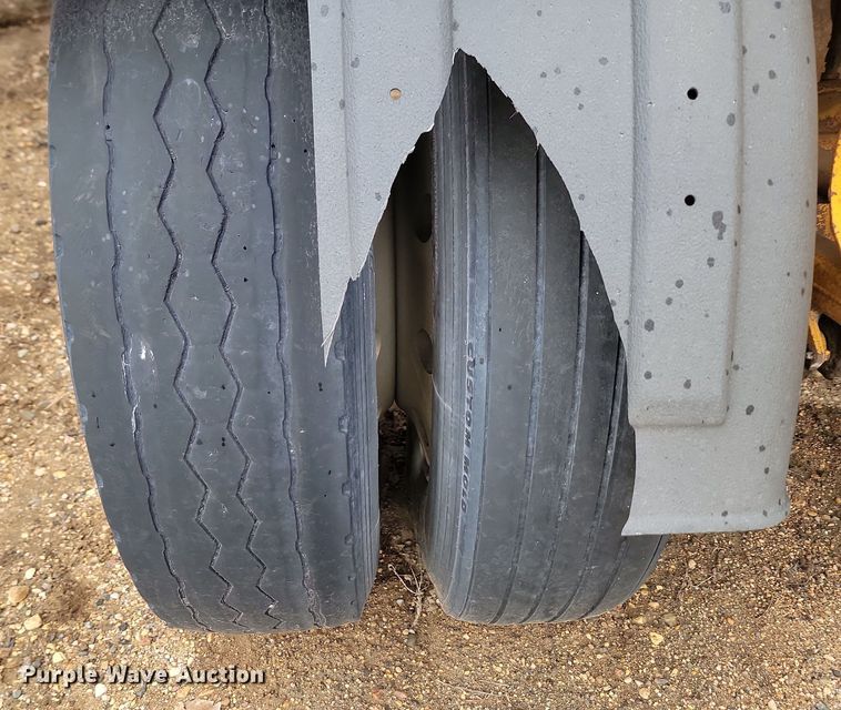 image for item KU9086 1994 Strick bottom dump pup trailer