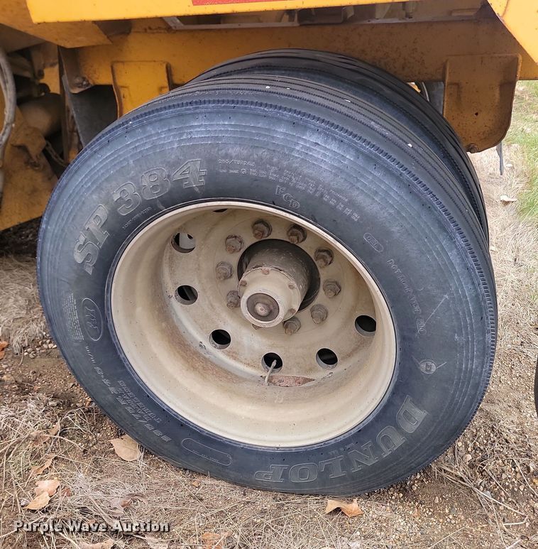 image for item KU9086 1994 Strick bottom dump pup trailer