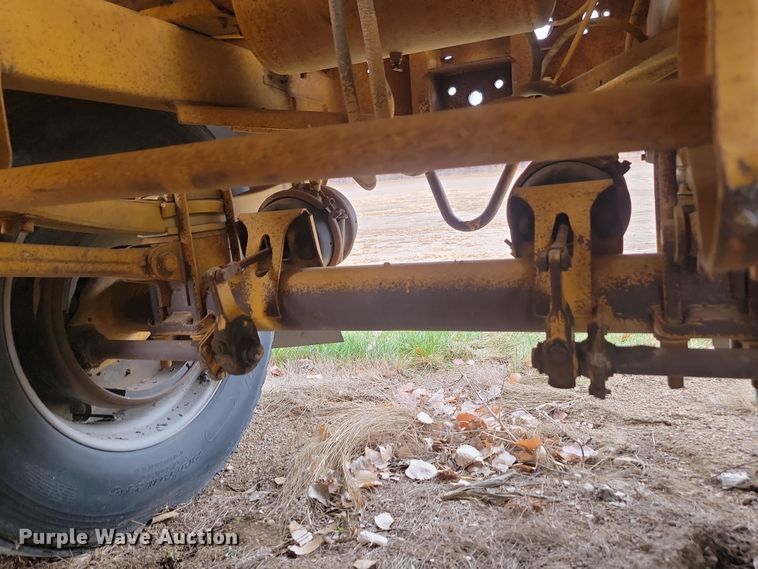 image for item KU9087 1994 Strick bottom dump pup trailer 