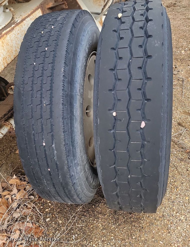 image for item KU9088 1999 Allco bottom dump pup trailer