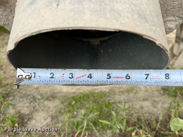 image for item LB9018 1974 Fruehauf  pneumatic dry bulk trailer