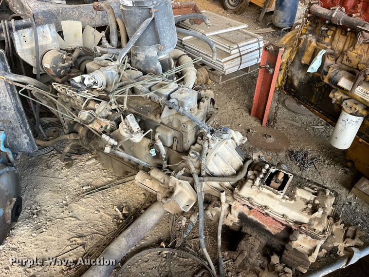 image for item LD9842 Cummins B5.9-160  engine