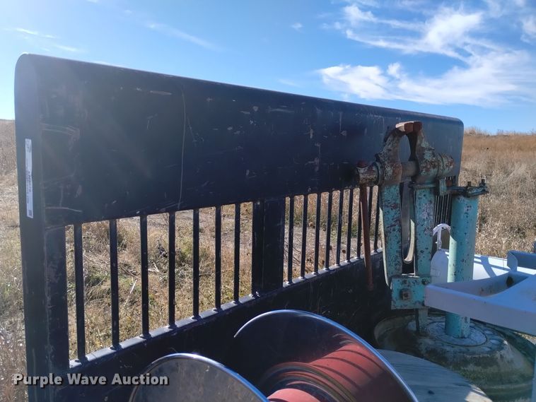 image for item LN9878 Knapheide  flatbed