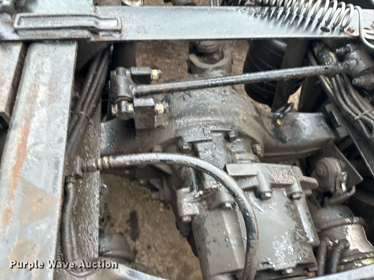 image for item LO9324 2015 Kenworth T880  semi truck