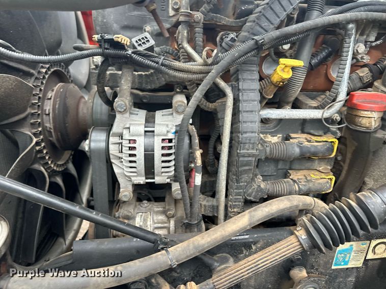 image for item LO9324 2015 Kenworth T880  semi truck