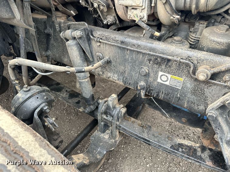 image for item LO9324 2015 Kenworth T880  semi truck