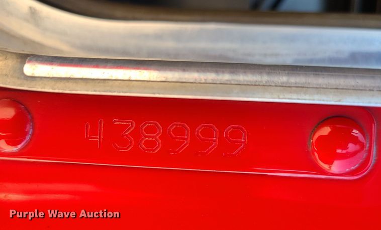 image for item MJ9534 2015 Kenworth T800  semi truck