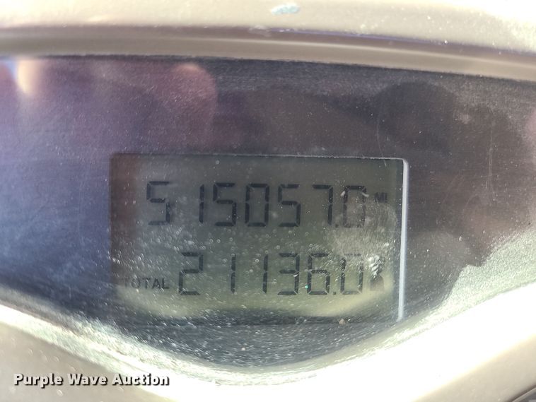 image for item MJ9540 2001 Mack CH613  semi truck