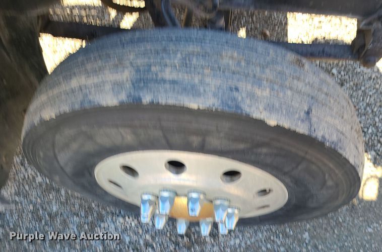 image for item MJ9540 2001 Mack CH613  semi truck