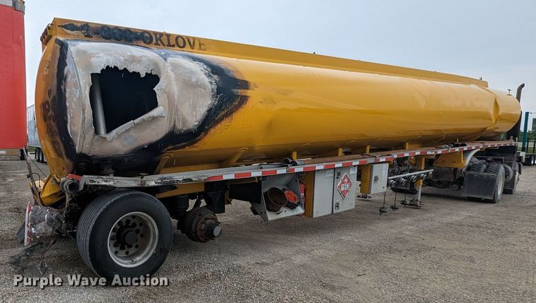 image for item MN9982 2005 Beall BAST-96-4-SB  tank trailer