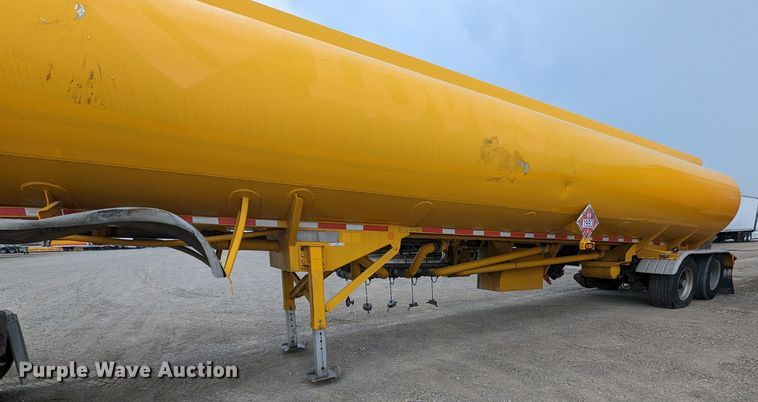 image for item MN9982 2005 Beall BAST-96-4-SB  tank trailer