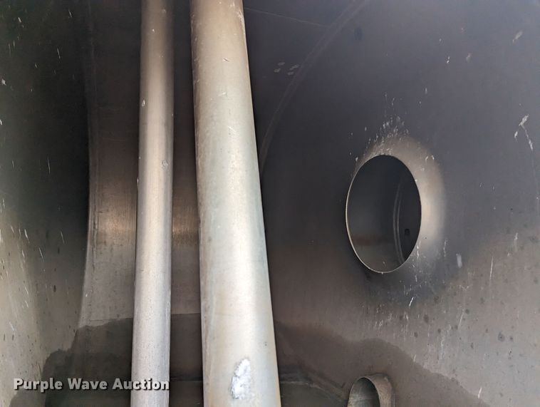 image for item MN9982 2005 Beall BAST-96-4-SB  tank trailer