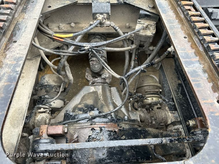 image for item NM9071 2012 Kenworth T800  semi truck