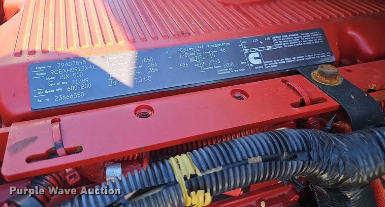 image for item NP9235 2011 International Lonestar  semi truck