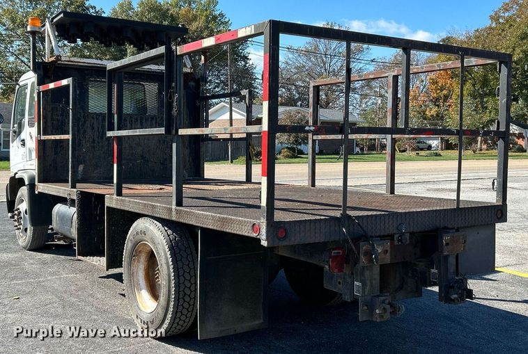 image for item NR9335 2000 Chevrolet T6500  flatbed truck