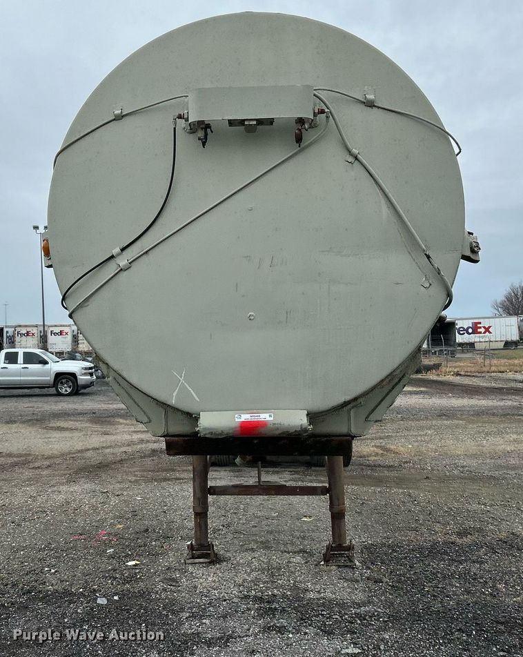 image for item NR9460 1960 Butler  tank trailer