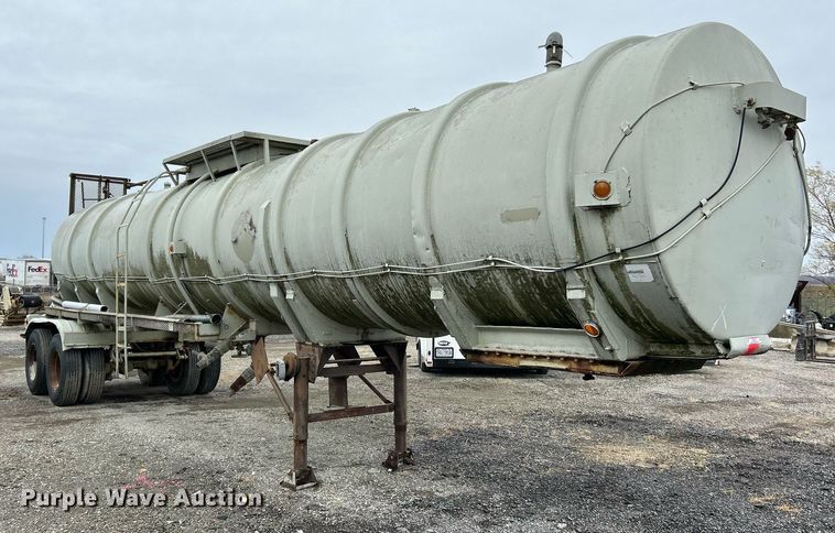 image for item NR9460 1960 Butler  tank trailer