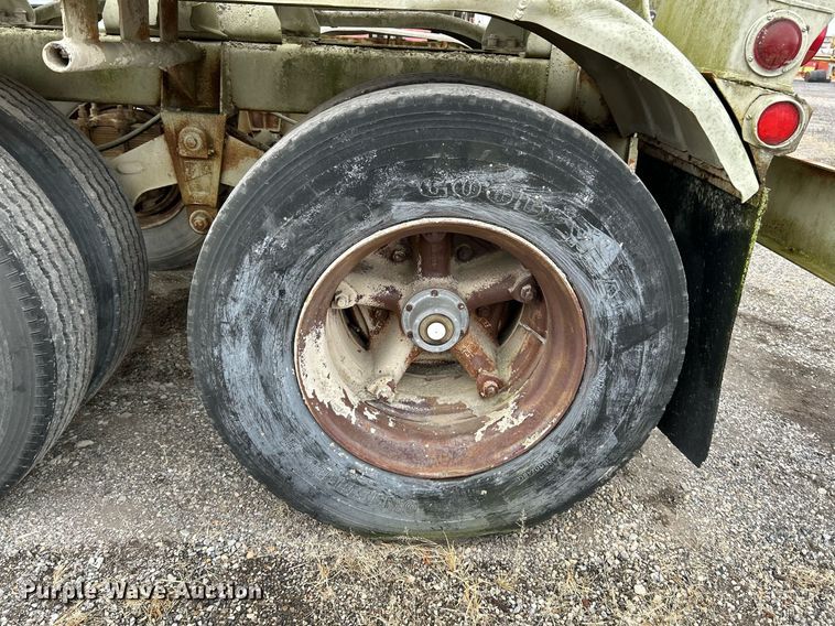 image for item NR9460 1960 Butler  tank trailer