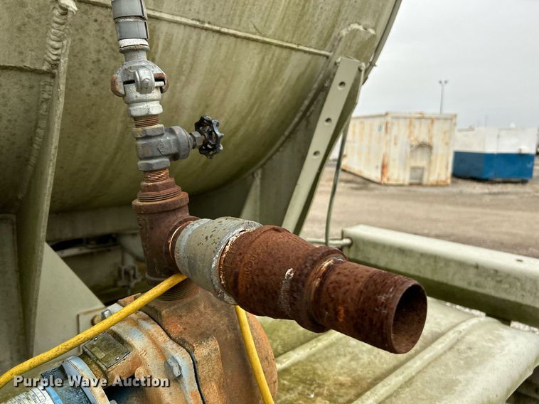 image for item NR9461 1964 Butler  tank trailer