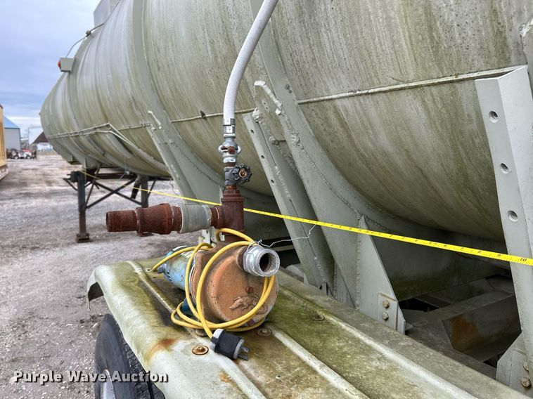 image for item NR9461 1964 Butler  tank trailer