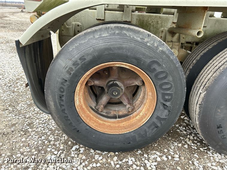 image for item NR9461 1964 Butler  tank trailer